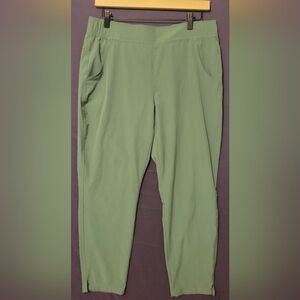 Eddie Bauer Womens Green Casual Pull On Pants . Size M